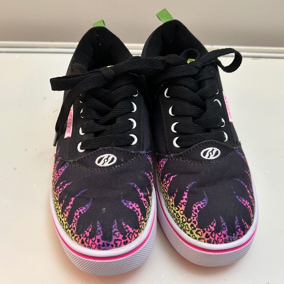 Heelys Pro 20 Rainbow Cheetah Print Big Kids Size 5 - Picture 1 of 10
